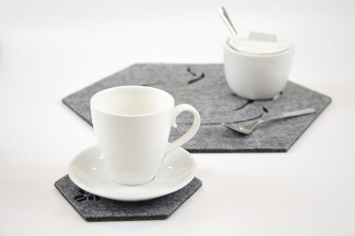 Komplet podkładek na stół filcowe (sześcienne) - Coffee (4 zestawy)